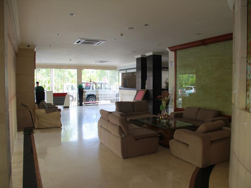 Palm Garden Hotel Brunei Бандар-Сери-Бегаван Экстерьер фото
