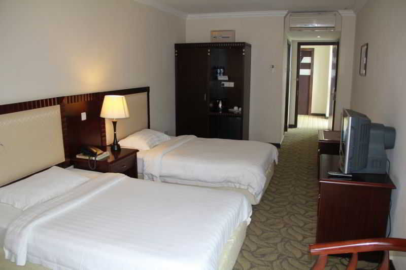 Palm Garden Hotel Brunei Бандар-Сери-Бегаван Экстерьер фото