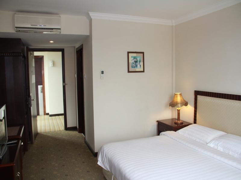 Palm Garden Hotel Brunei Бандар-Сери-Бегаван Экстерьер фото