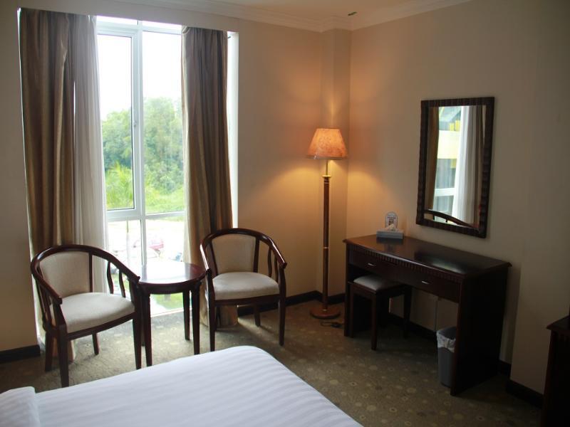Palm Garden Hotel Brunei Бандар-Сери-Бегаван Экстерьер фото